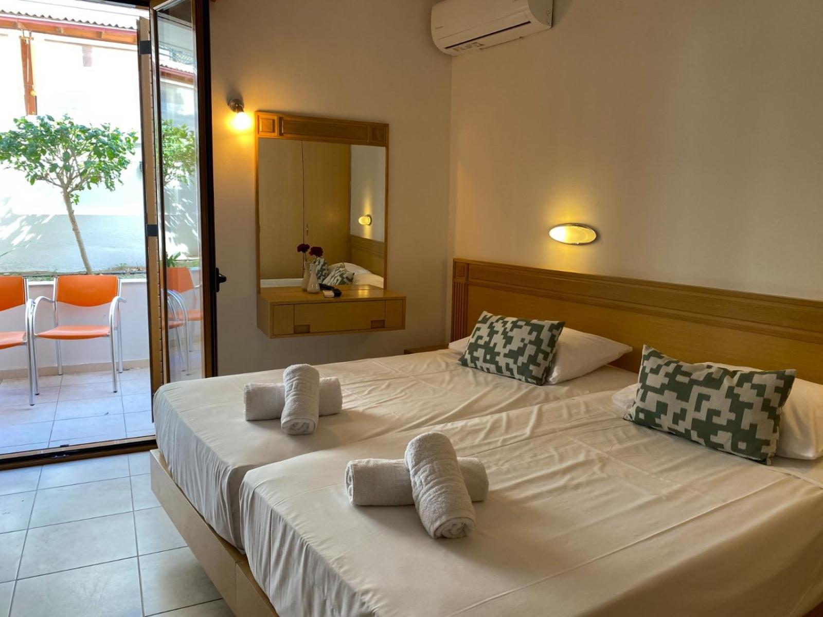 Aristea Hotel Rétino Habitación foto